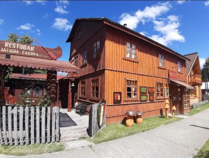 Hotel Antigua Casona Patagonia Futaleufú Exterior foto
